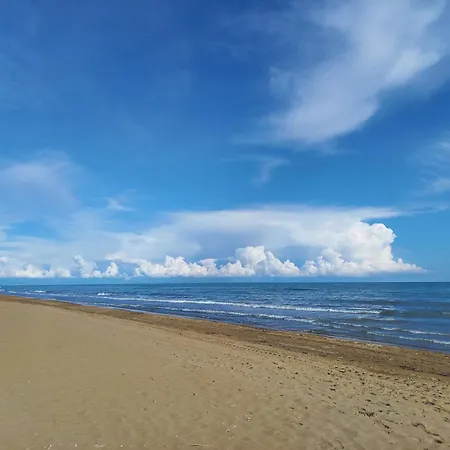 Giulio's - Beachfront * Bibione